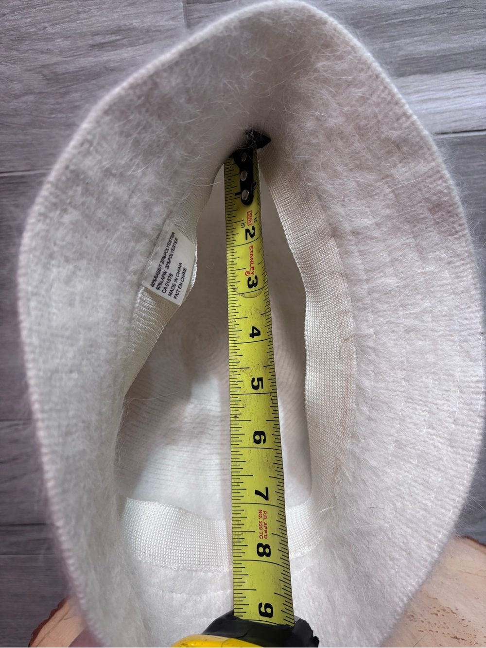 Lovely white Rabbit Fur bucket hat - Picture 6 of 6